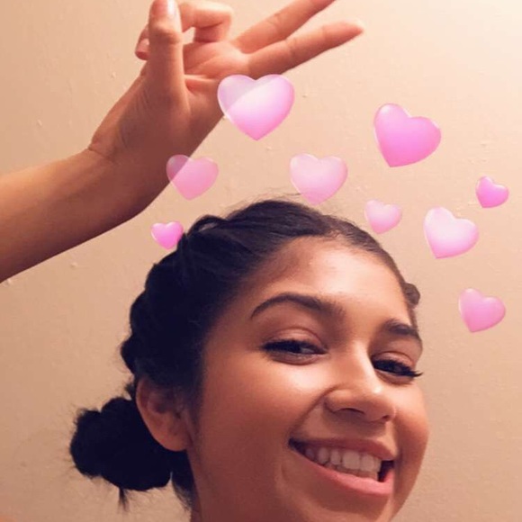 Meet your Posher, Jennifer - Picture 1 of 1